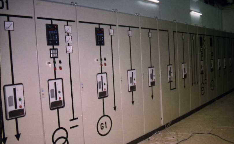 إدارة الطاقة التفاعلية وتصحيح معامل القدرة